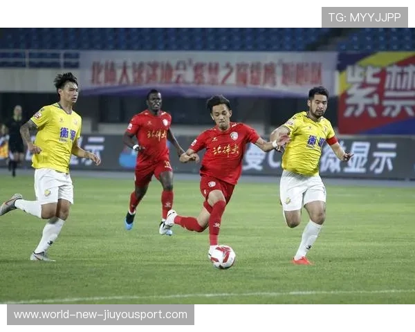 中国足球职业联赛注重赛事品牌国际化推广，中国足球职业联盟