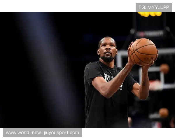 杜兰特伤愈复出赛场表现引发热议,杜兰特伤病恢复 杜兰特伤愈复出赛场表现引发热议,杜兰特伤病恢复