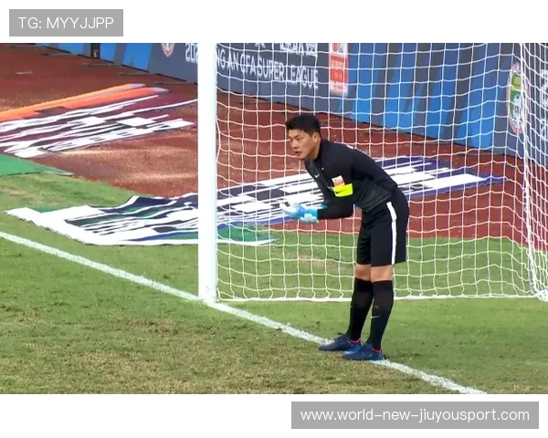 祖马加盟泰山,成为球队防线顶梁柱 祖马加盟泰山,成为球队防线顶梁柱